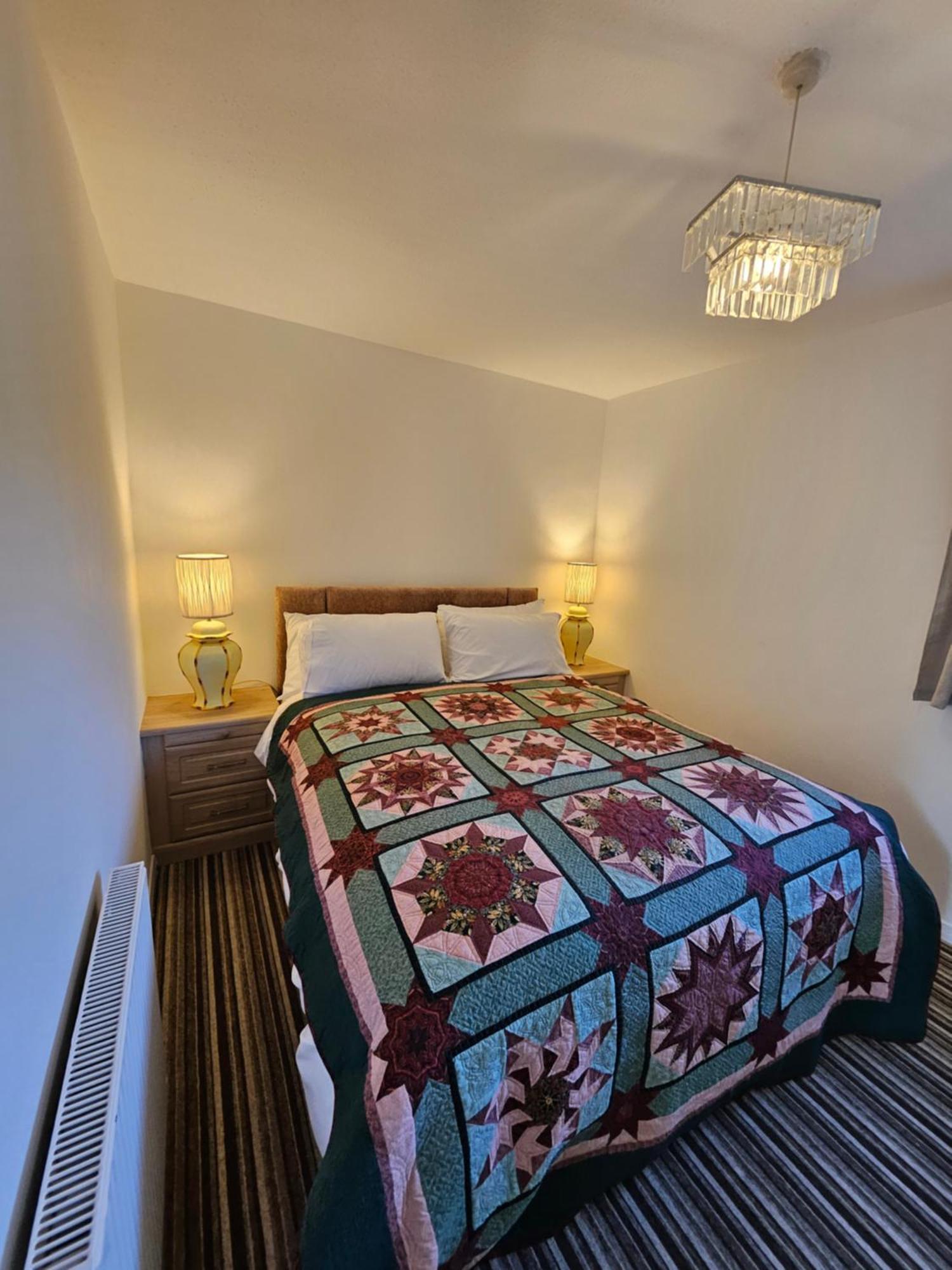 Grosvenor Flat Apartment